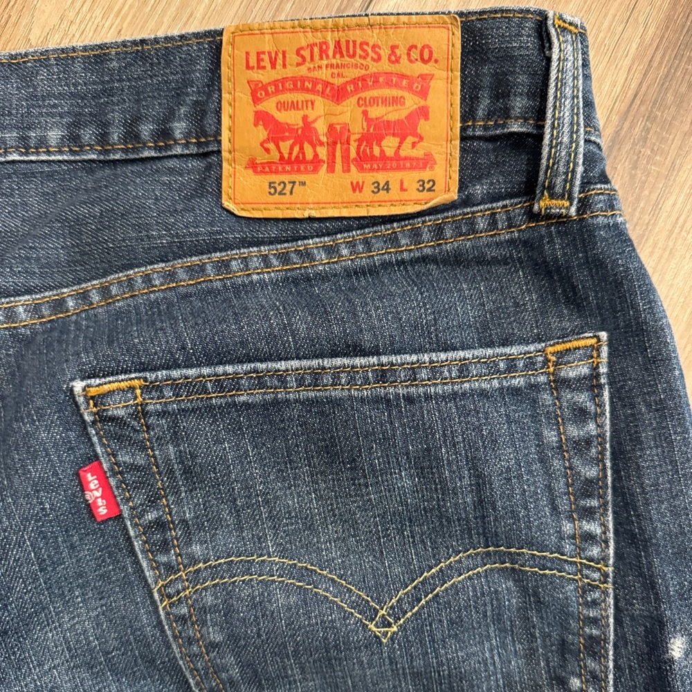 Levi's 527 Slim Straight Jeans